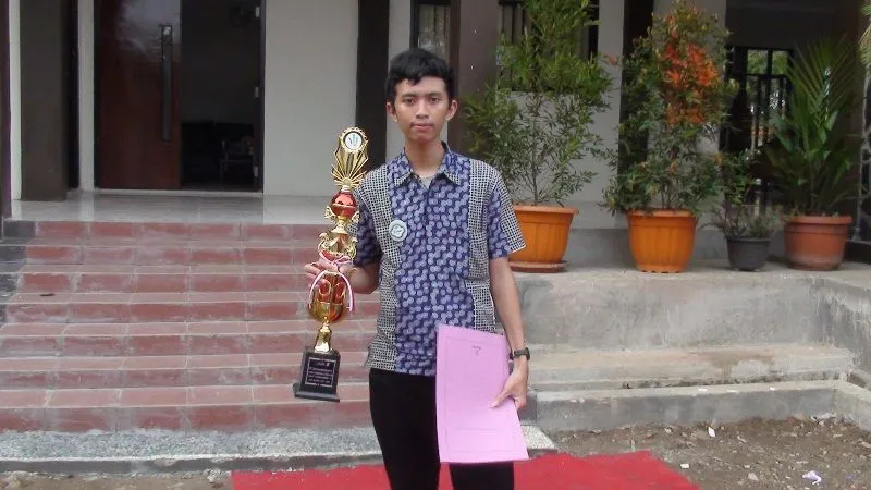 20 Pengalaman Unik dan Membanggakan yang Cuma Bisa Dicicipi Oleh Anak SMK 30
