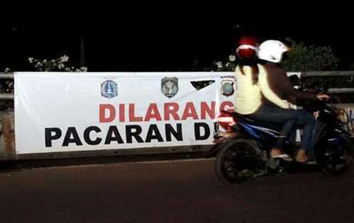 Cuma Kamu yang Warga Jakarta yang Paham Fragmen Hidup Macam Ini! 99