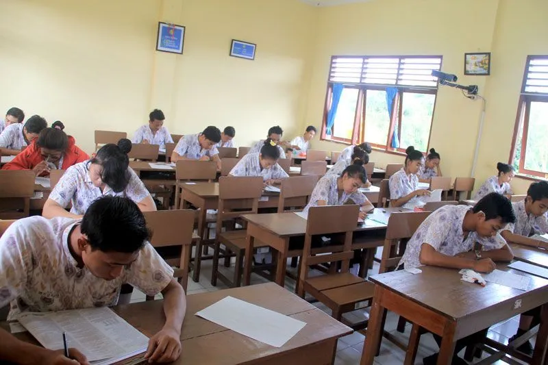 20 Pengalaman Unik dan Membanggakan yang Cuma Bisa Dicicipi Oleh Anak SMK 33