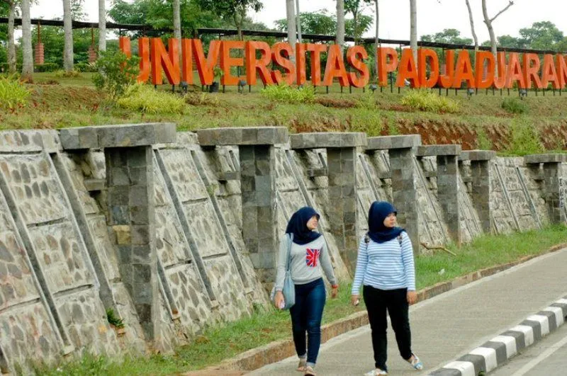 Dari Dipati Ukur Hingga Jatinangor, Inilah Sekelumit Cerita dari Kehidupan Mahasiswa UNPAD 106
