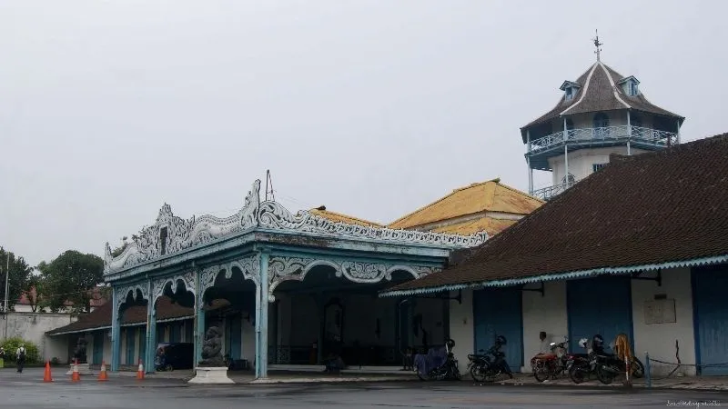 Berencana Jalan-Jalan Ke Solo? Kamu Akan Menemukan Hal-Hal Ini Sebagai Mitos! 12