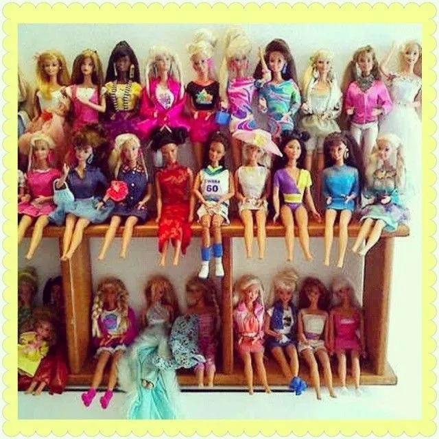 Happy, Cewek Unik Asal Indonesia yang Gemar Berdandan Ala Barbie 13