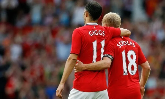 Gegap Gempita dan Getir Hidup Yang Hanya Dirasakan Fans Manchester United 78