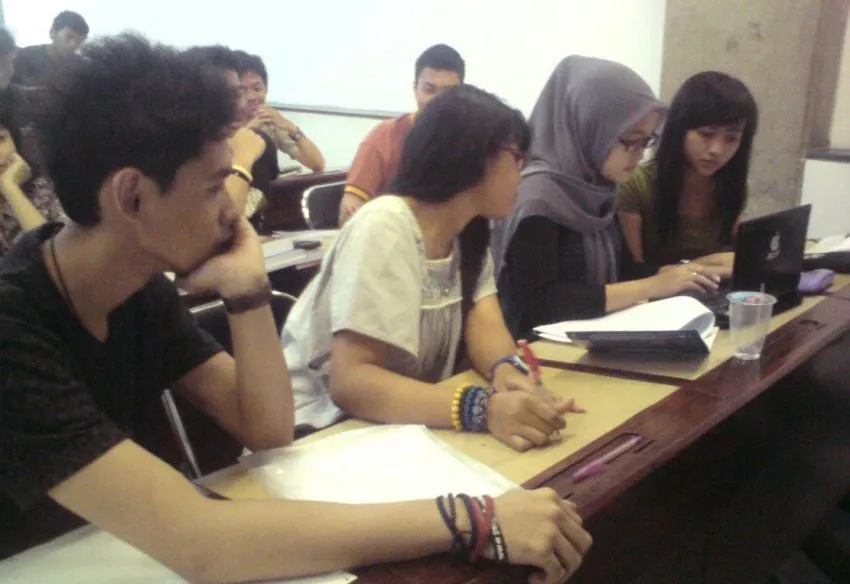 Berbagai Kisah di Balik Status Cewek Populer yang Kamu Sandang 35