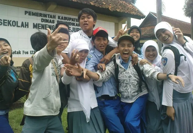 20 Pengalaman Unik dan Membanggakan yang Cuma Bisa Dicicipi Oleh Anak SMK 24