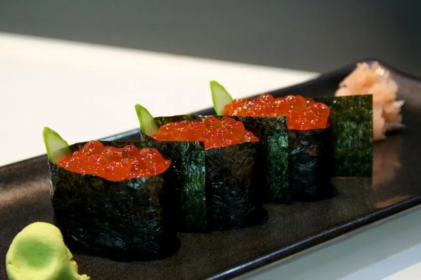 9 Cara Makan Sushi yang Baik dan Benar 20