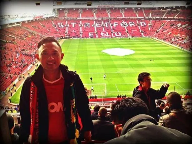 Gegap Gempita dan Getir Hidup Yang Hanya Dirasakan Fans Manchester United 71