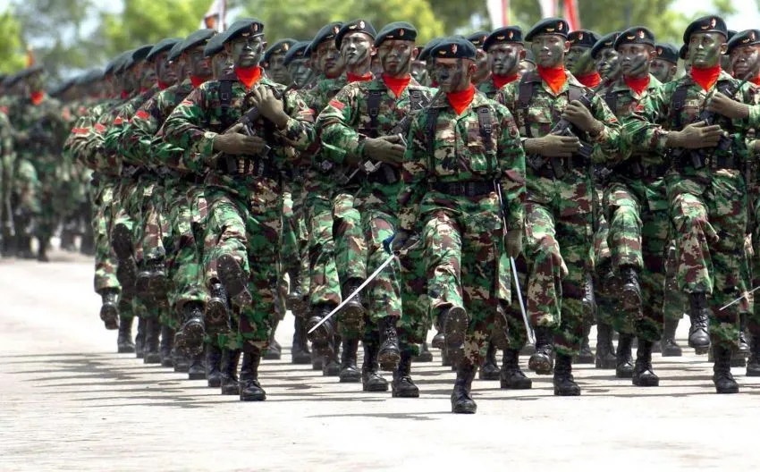 Siap Bela Negara? Inilah Prediksi Nasibmu Seandainya Wajib Militer Ada di Indonesia! 33