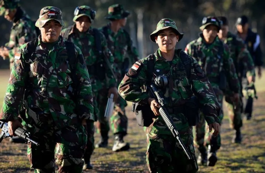 Siap Bela Negara? Inilah Prediksi Nasibmu Seandainya Wajib Militer Ada di Indonesia! 34