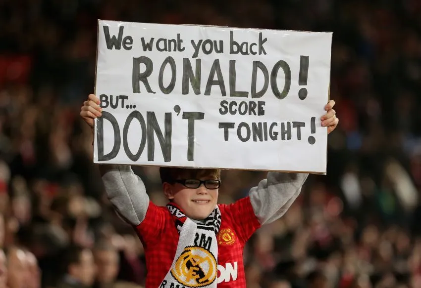 Gegap Gempita dan Getir Hidup Yang Hanya Dirasakan Fans Manchester United 74