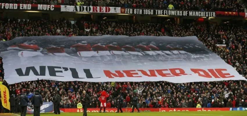 Gegap Gempita dan Getir Hidup Yang Hanya Dirasakan Fans Manchester United 84