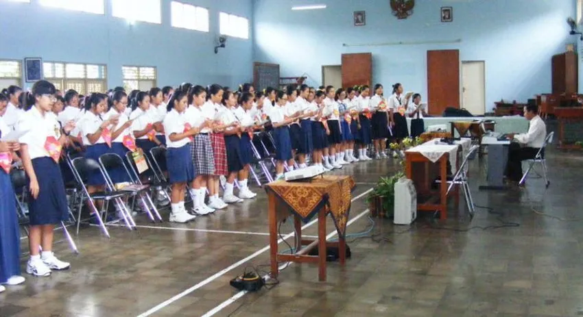 Cerita Kehidupan Cewek-Cewek yang Bersekolah di SMA Khusus Putri 19