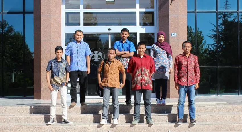 14 Fashion Item Khusus Buat Cowok, Dijamin Makin Kece 28