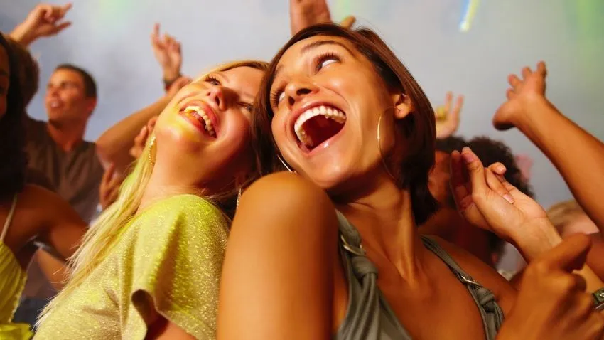 Tips Nonton Konser Buat Pemula, Dijamin Seru dan Nggak Malu-Maluin 30