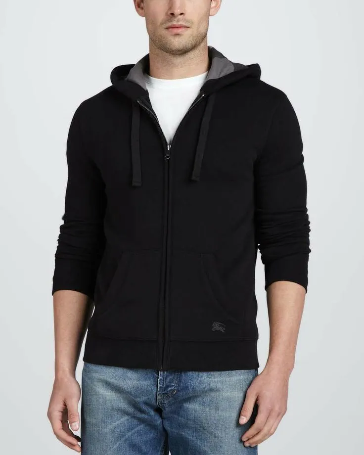 14 Fashion Item Khusus Buat Cowok, Dijamin Makin Kece 18