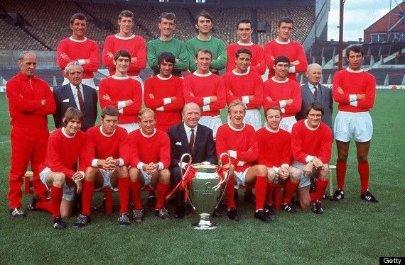 Gegap Gempita dan Getir Hidup Yang Hanya Dirasakan Fans Manchester United 80