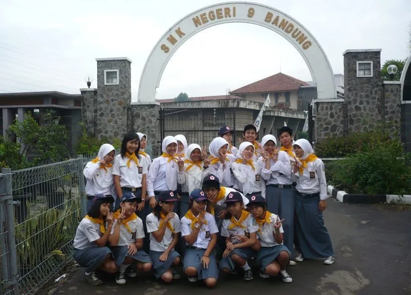 20 Pengalaman Unik dan Membanggakan yang Cuma Bisa Dicicipi Oleh Anak SMK 39