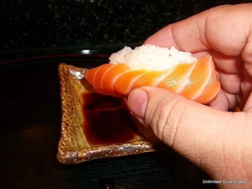 9 Cara Makan Sushi yang Baik dan Benar 22