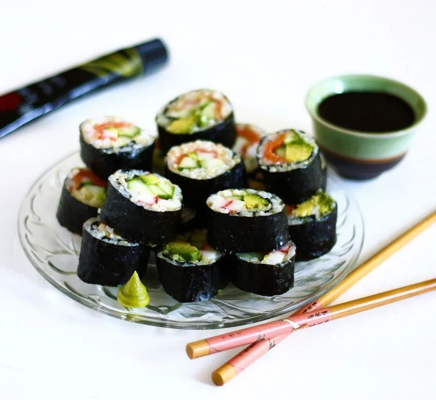 9 Cara Makan Sushi yang Baik dan Benar 17