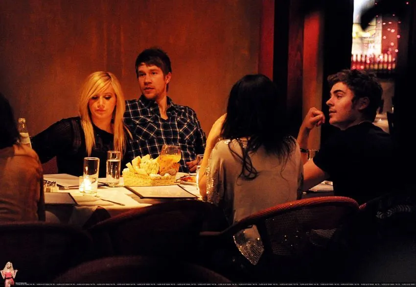 Sebelum Kamu Pergi Double Date, Perhatikan Hal-Hal Ini Dulu! 15
