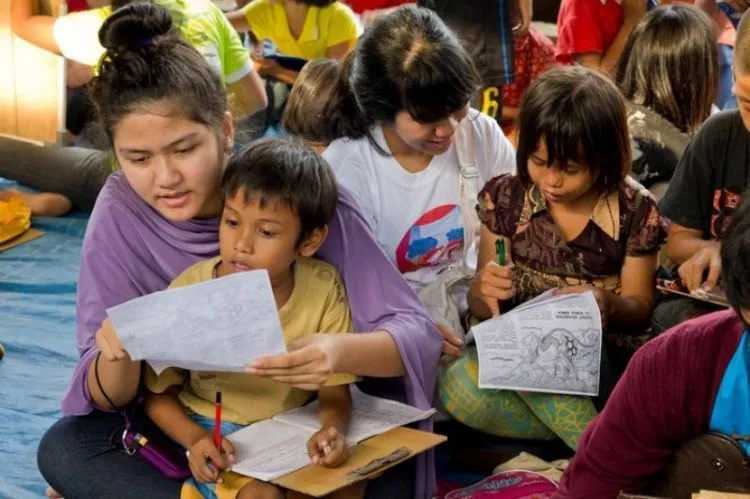 20 Tindakan Sederhana yang Bisa Membuat Orang Lain Bahagia 27