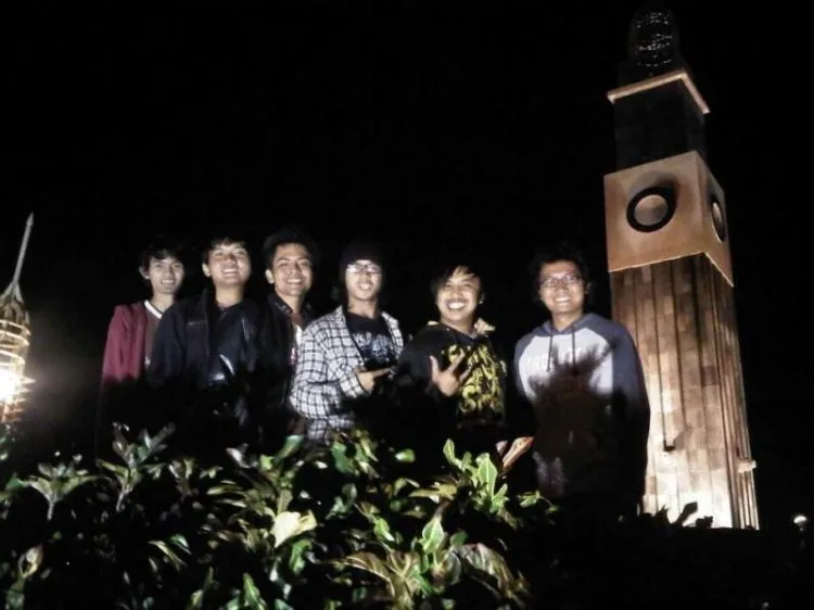 Hal-Hal yang Wajib Kamu Tahu Sebelum Memacari Mahasiswa Teknik Mesin 16