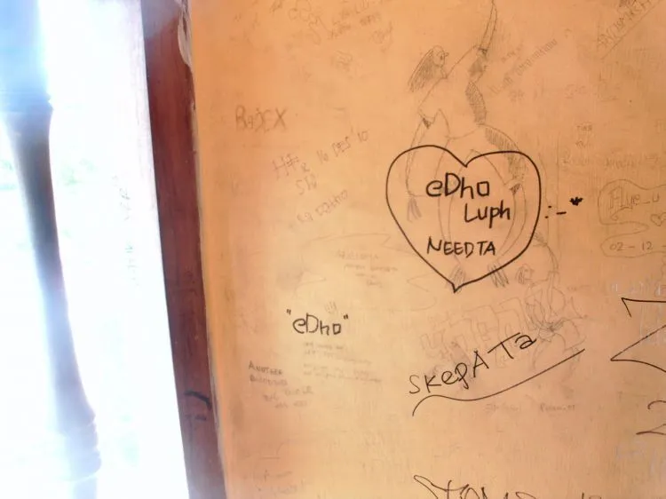 17 Hal yang Mengingatkan Betapa Cupu-nya Kita Saat SMA 27