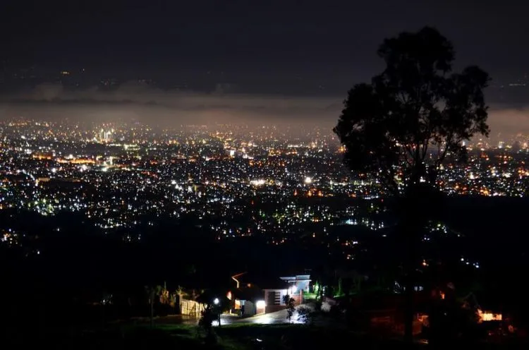 13 Hal Asyik yang Bisa Kamu Lakukan di Bandung 39