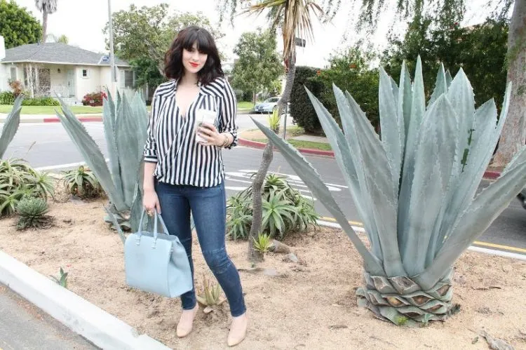 19 Tips Fashion Buat Kamu yang Punya Tubuh Curvy Alias