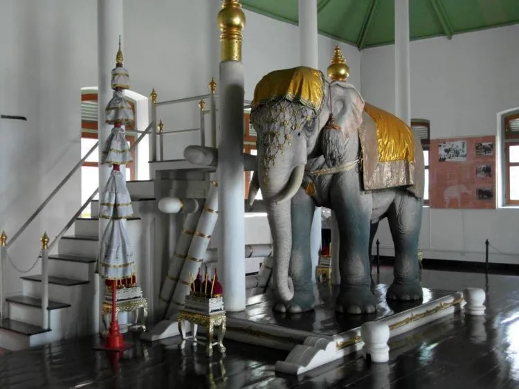 Rincian Traveling ke Thailand Ber-budget 2 Jutaan Sampai yang Gratisan. Cocok Buat Mahasiswa! 33