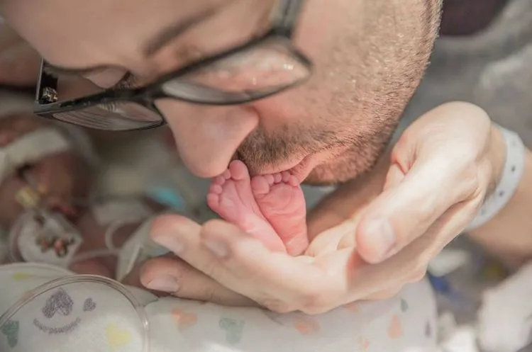 Lennon: Bayi yang Sempat Bertahan Hidup & Ayah yang Kehilangan Dunianya 6