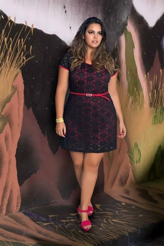 19 Tips Fashion Buat Kamu yang Punya Tubuh Curvy Alias