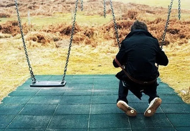 Takut Jadi Single Atau Jomblo? Mungkin Kamu Mengalami Anuptaphobia! 9