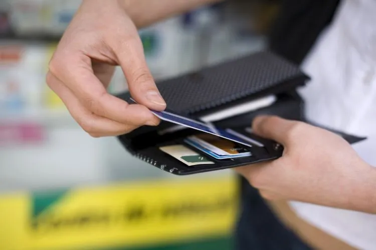 6 Saran Finansial Dari Teman Yang Gak Semestinya Kamu Dengarkan 8