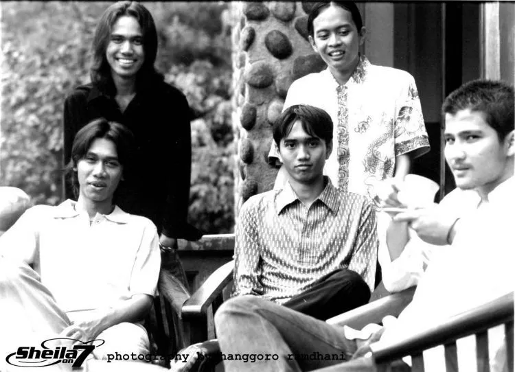 11 Hal yang Membuat Sheila on 7 Tetap Jadi Band Terbaik Sepanjang Masa 14