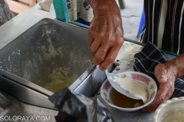 wisata makanan khas solo