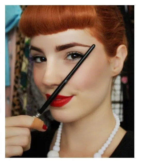 Dengan Tips-Tips Ini, Punya Alis yang Cantik Tak Mustahil Lagi! 36