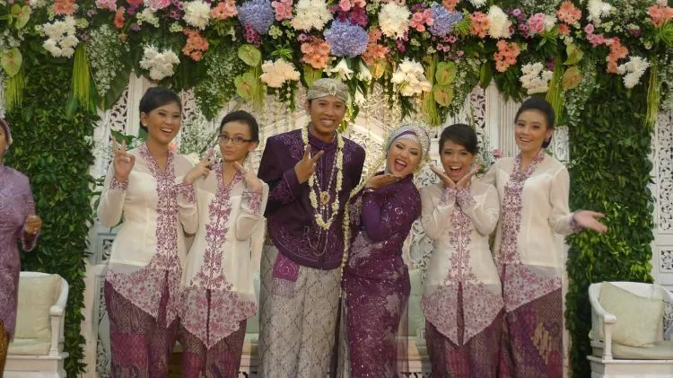 6 Konsep Kreatif Supaya Kamu Bisa Menyelenggarakan Pernikahan Tanpa Perlu Berhutang 8