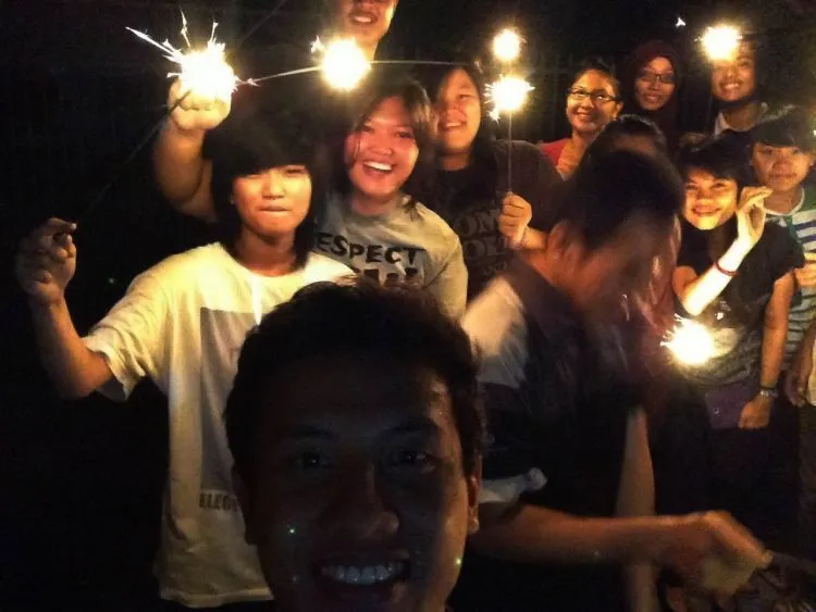 Kalau Mau Malam Tahun Barumu Seru dan Menyenangkan, Jangan Lupakan Detil-Detil Ini! 21