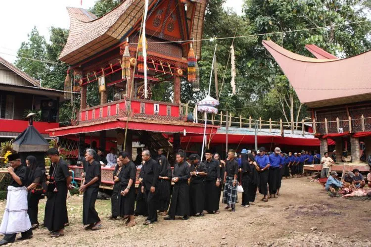 Indonesia Itu Kaya. 10 Tradisi Unik Ini Bakal Membuatmu Kagum Sampai Geleng-Geleng Kepala 18