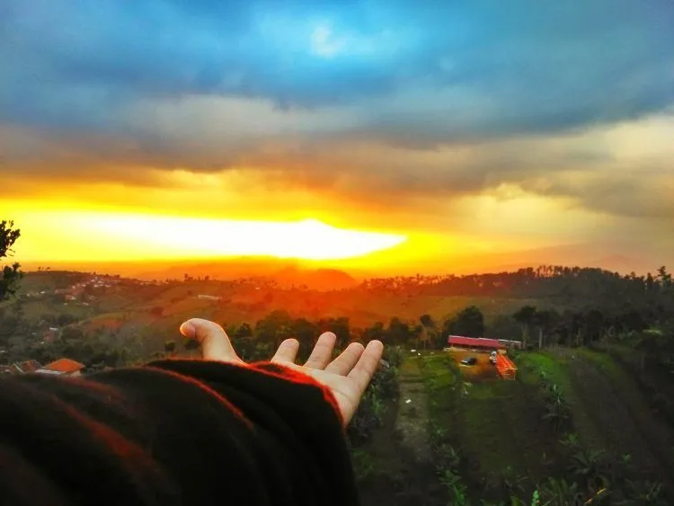 Daftar Objek Wisata di Bandung, Menyusuri Sisi Lain Kota Kembang 28