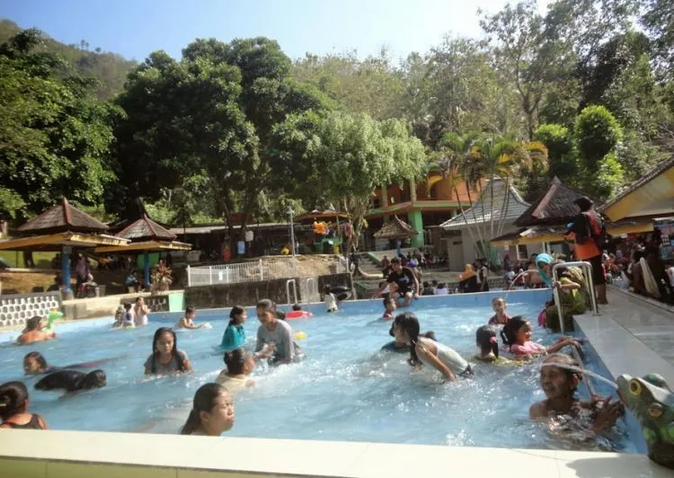 Destinasi Wisata Pacitan, Suguhkan Kecantikan Alami yang Menunggu Kamu Temukan 23
