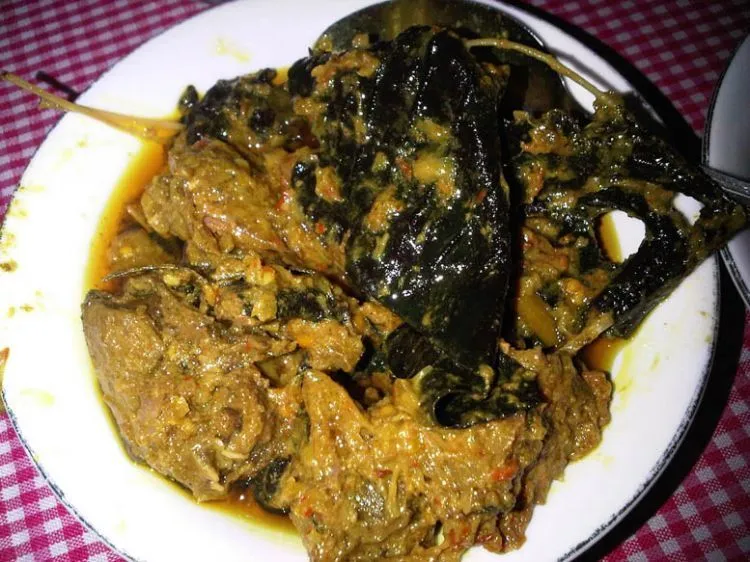 12 Sajian Kuliner Indonesia Tak Biasa yang Patut Kamu Coba 19