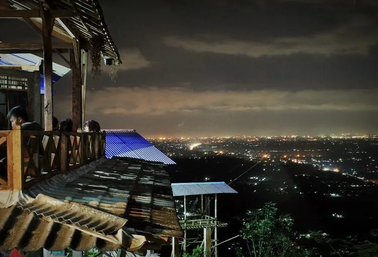 20 Destinasi Wisata Anti Mainstream di Jogja. Dijamin Nggak Bikin Bosen! 33