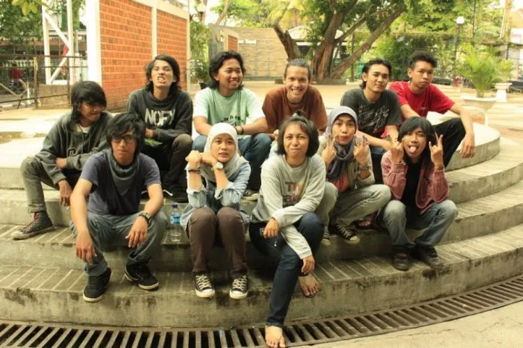 11 Keuntungan Kalau Kamu Pacaran Sama Anak Seni 12