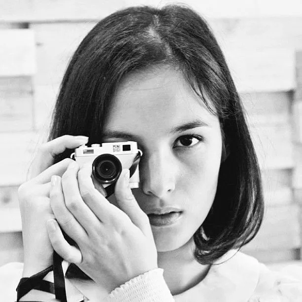 7 Gaya Berpakaian Cewek Ini, Sukses Bikin Cowok-Cowok Jatuh Hati! 26
