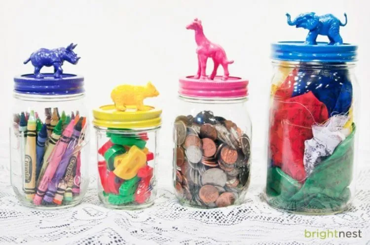 Buat Kamar Kostmu Lebih Cantik dengan Botol Selai Bekas dan Sedikit Kreativitas! 12