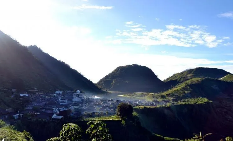 Panduan Lengkap Traveling Ke Dieng - Menikmati Nukilan Surga di Tanah Tinggi Pulau Jawa 28