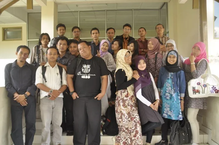 Cara-Cara Supaya Kamu Bisa S-2 Tanpa Harus Terjegal Biaya 12