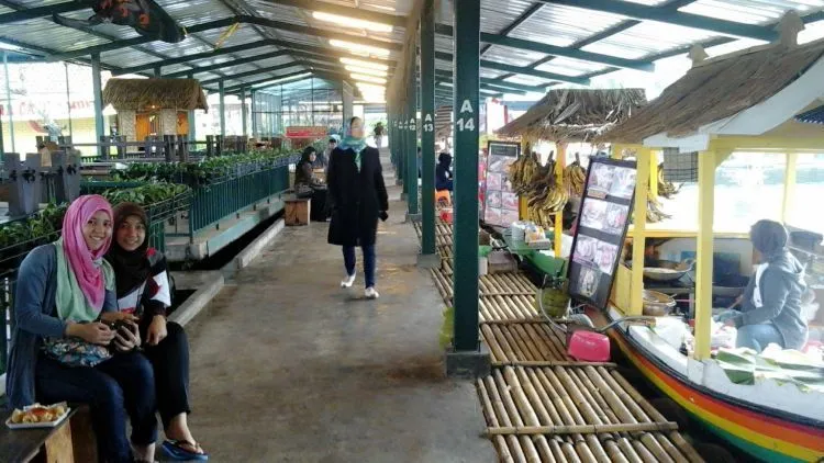 Daftar Objek Wisata di Bandung, Menyusuri Sisi Lain Kota Kembang 26